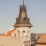 La Aduana - The Experience