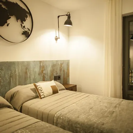 La Aduana - The Experience 게스트하우스