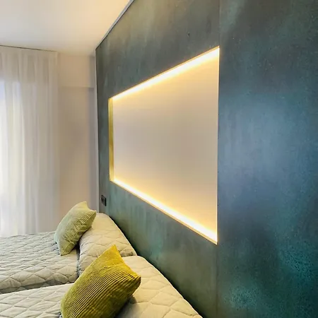 La Aduana - The Experience 4*