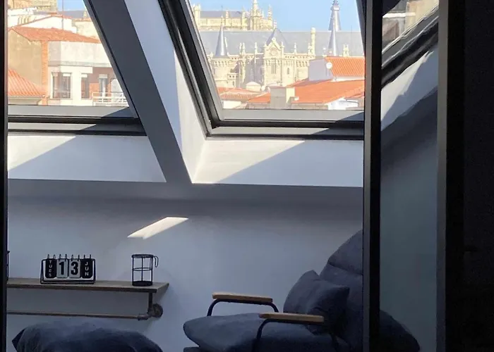 La Aduana - The Experience 3* أستورغا