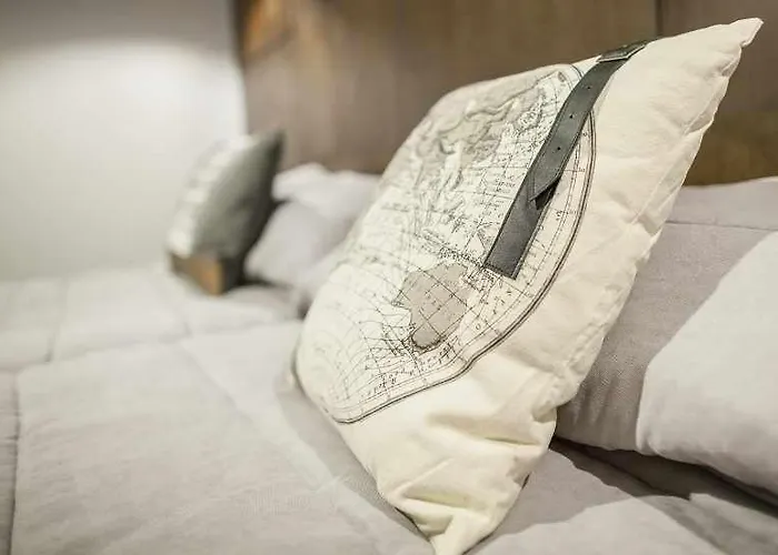 La Aduana - The Experience